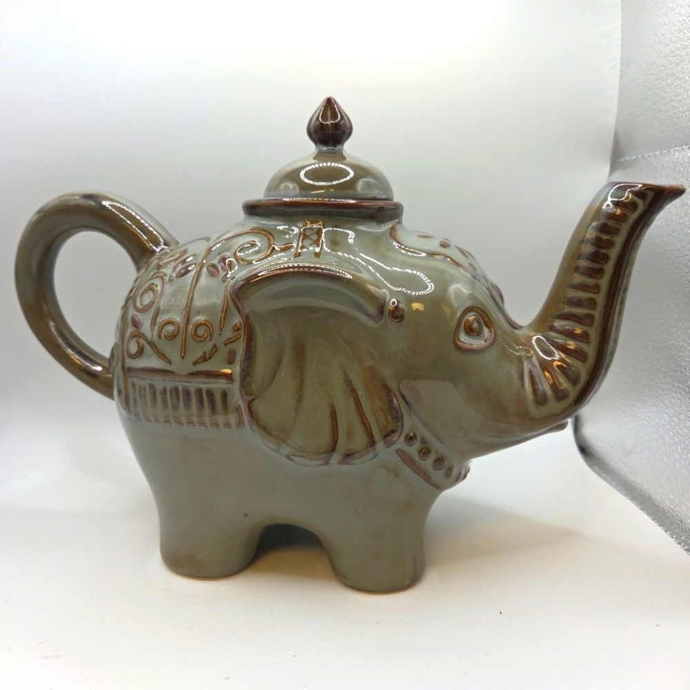 Pier 1 Ceramic Elephant Stoneware Teapot